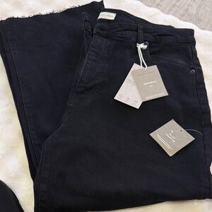 Aberdeen Black Crop Wide Leg Women's Jeans-Raw Hem